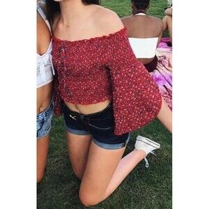 Xhilaration Women's Red white off the Shoulder Floral Crop Top Size XL